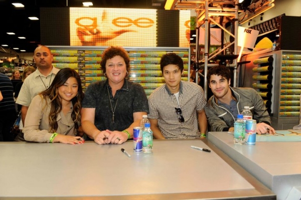 Photo Flash: GLEE at Comic-Con 2011! Image