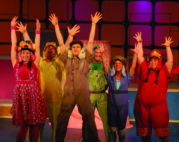 Photo Flash: Engeman Theatre's GO, DOG. GO! 