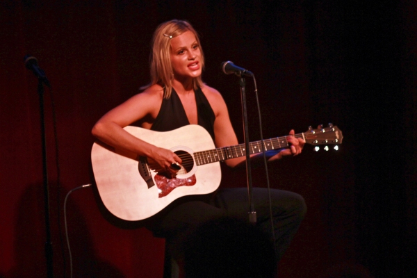 Photo Flash: Broadway Dolls Play Birdland Image