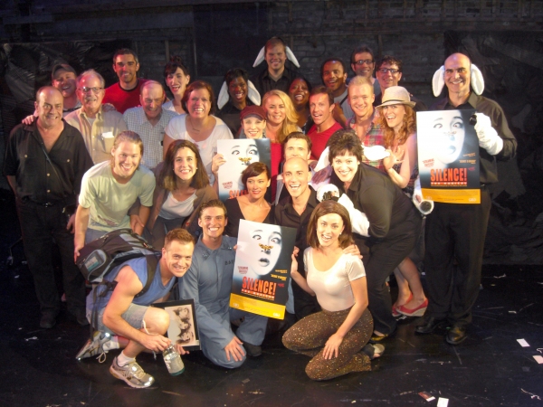 Photo Flash: CHICAGO Cast & Randy Harrison Visit SILENCE! Image