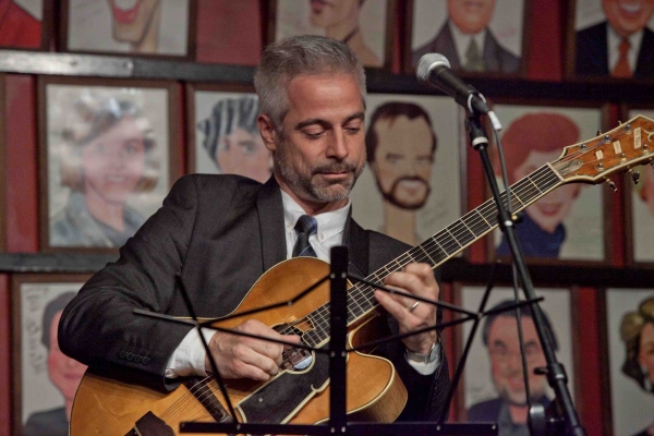 Photo Coverage: Peter Gallagher & More at THE AMERICAN SONGBOOK PROJECT at SARDI's Image