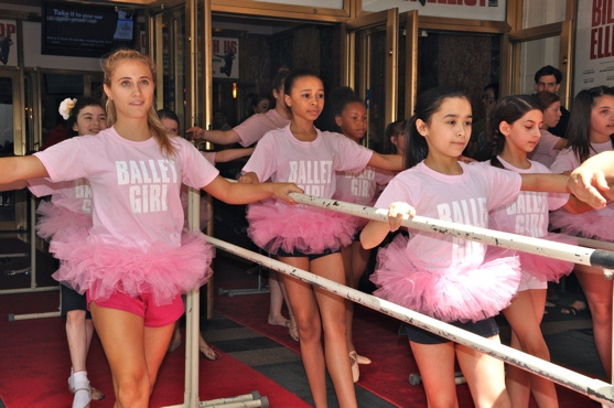 Photo Coverage: BILLY ELLIOT Celebrates National Dance Day with Sidewalk Warmup Image