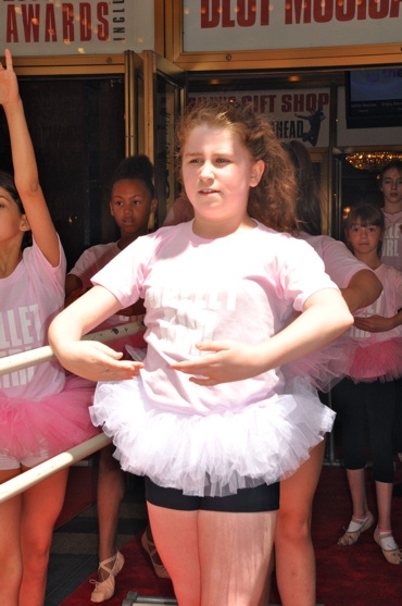Photo Coverage: BILLY ELLIOT Celebrates National Dance Day with Sidewalk Warmup Image