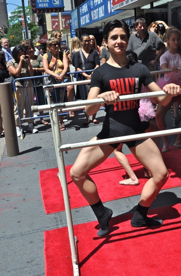 Photo Coverage: BILLY ELLIOT Celebrates National Dance Day with Sidewalk Warmup Image