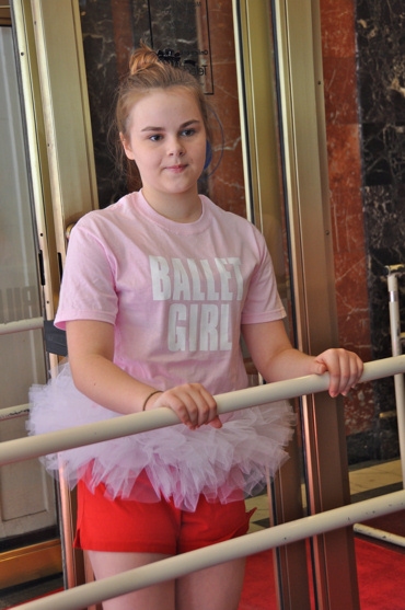 Photo Coverage: BILLY ELLIOT Celebrates National Dance Day with Sidewalk Warmup Image