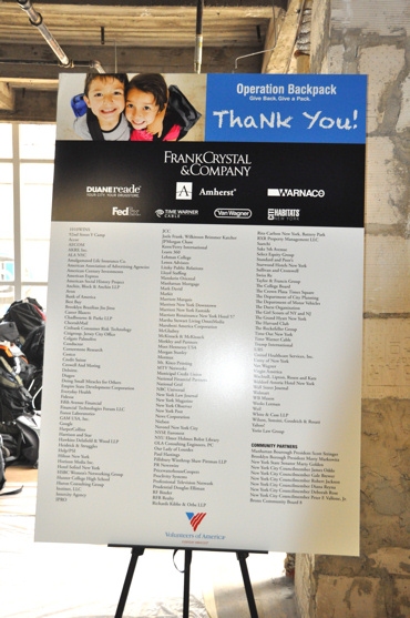 Photo Coverage: Paige Davis, et al. Volunteer for Operation Backpack Image
