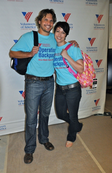 Photo Coverage: Paige Davis, et al. Volunteer for Operation Backpack Image