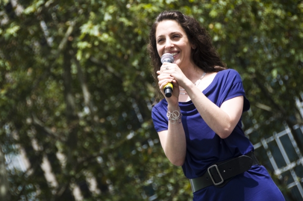 Photo Coverage: HAIR, ANYTHING GOES, PHANTOM & More Play Broadway in Bryant Park! Image