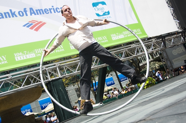 Photo Coverage: HAIR, ANYTHING GOES, PHANTOM & More Play Broadway in Bryant Park! 