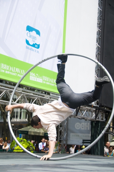 Photo Coverage: HAIR, ANYTHING GOES, PHANTOM & More Play Broadway in Bryant Park! Image