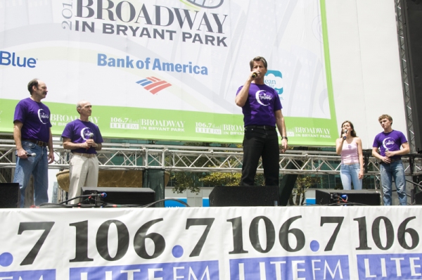 Photo Coverage: HAIR, ANYTHING GOES, PHANTOM & More Play Broadway in Bryant Park! Image