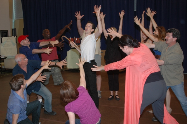 Photo Flash: In Rehearsal with ENTER LAUGHING 