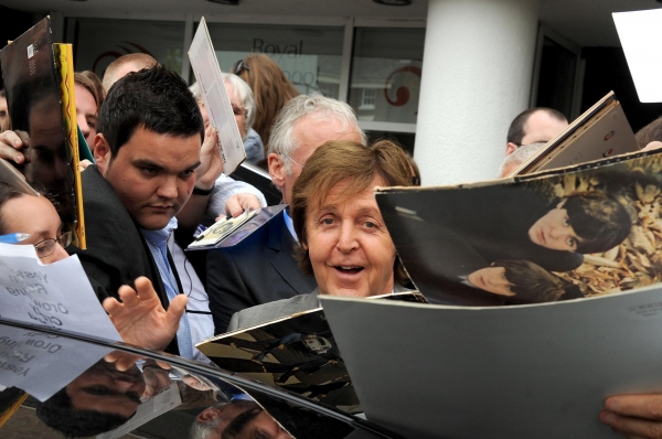 Photo Flash: Paul McCartney Visits Liverpool Philharmonic Hall Image