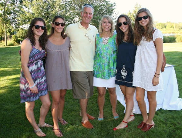 Photo Coverage: Joan Allen Hosts Successful Benefit for Miracle House Image