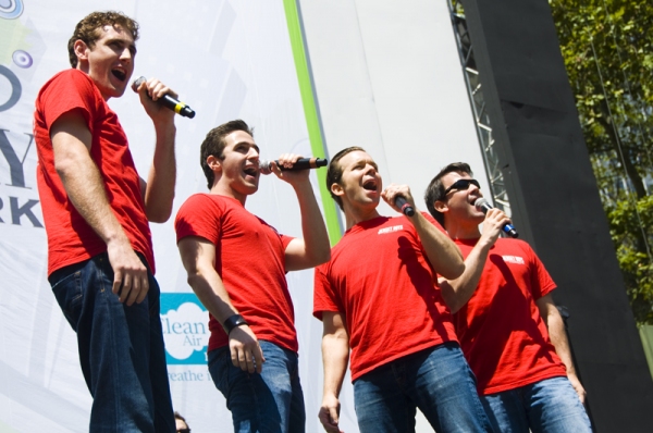 Photo Flash: RENT, JERSEY BOYS, and More at Broadway in Bryant Park! 