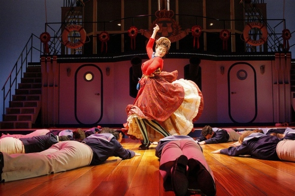 Photo Flash: Guthrie Theater Stages H.M.S. PINAFORE! Image