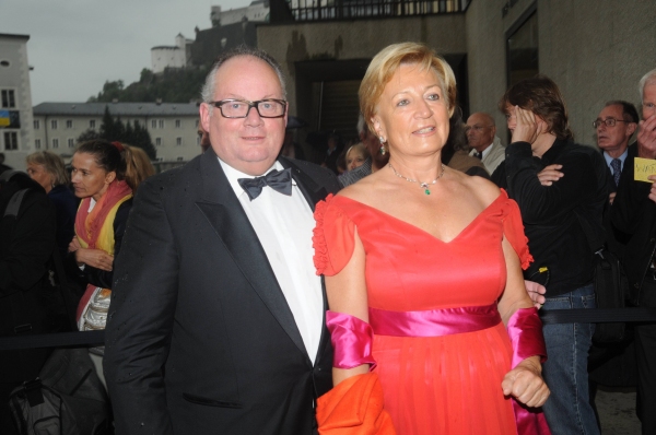 Photo Flash: MACBETH Arrivals at Salzburg Festival 2011 Image