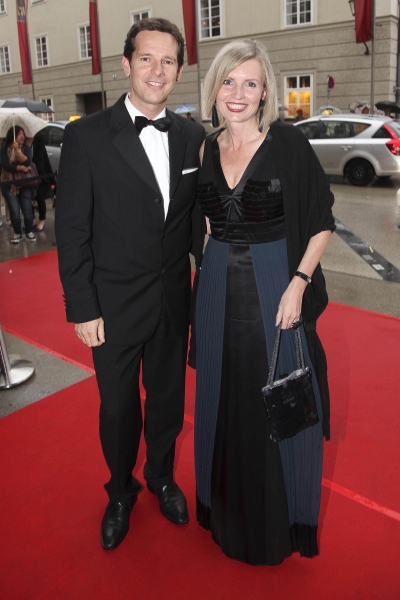 Photo Flash: MACBETH Arrivals at Salzburg Festival 2011 Image
