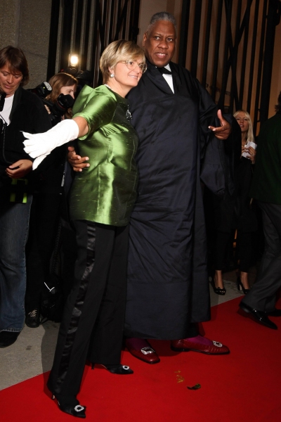 Photo Flash: MACBETH Arrivals at Salzburg Festival 2011 Image