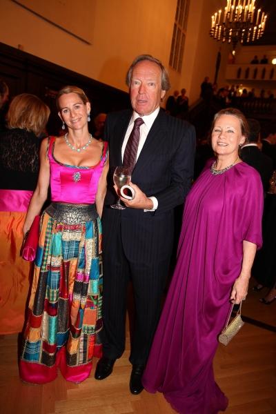 Photo Flash: MACBETH Arrivals at Salzburg Festival 2011 Image