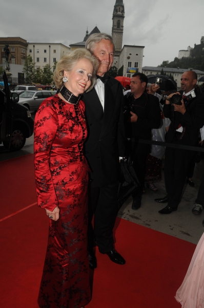 Photo Flash: MACBETH Arrivals at Salzburg Festival 2011 Image