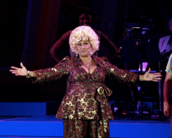 Photo Flash: HAIRSPRAY Opens at the Hollywood Bowl Part One Image
