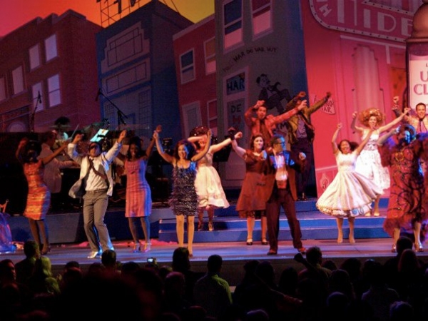 Diana DeGarmo and the cast of HAIRSPRAY Opens at the Hollywood Bowl Photo