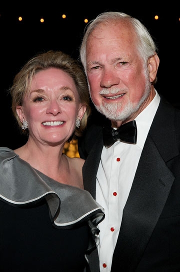Photo Flash: 2011 Globe Gala Honoring Audrey Geisel Image