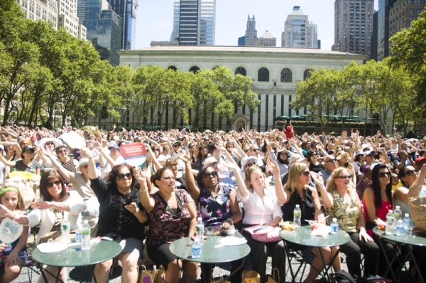 Photo Coverage: PRISCILLA, MARY POPPINS, et al. at Broadway in Bryant Park! Image