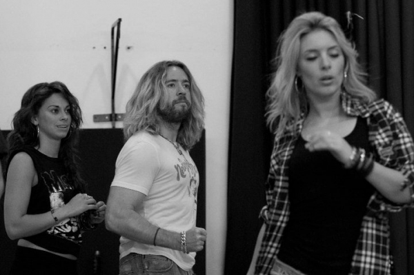 Justin Lee Collins and Amy Pemberton Photo