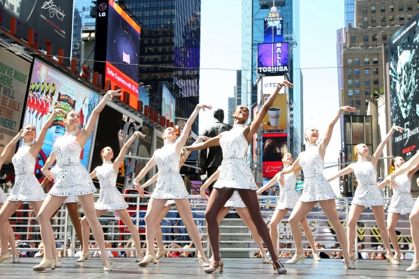 Photo Flash: Rockettes Celebrate Christmas in August! Image