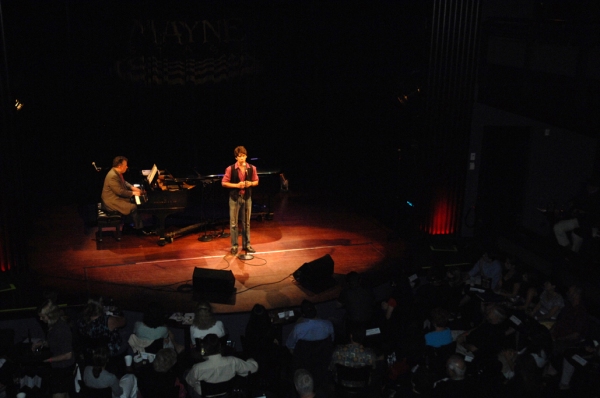 Photo Flash: CAST PARTY Visits Chicago! Image