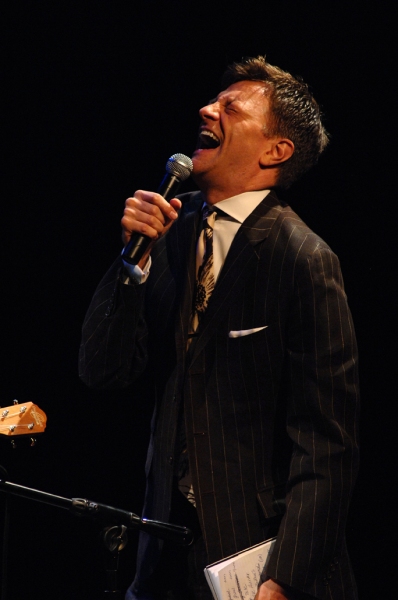 Photo Flash: CAST PARTY Visits Chicago! Image