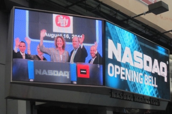 Photo Flash: Judy Gold Rings NASDAQ's Opening Bell! 