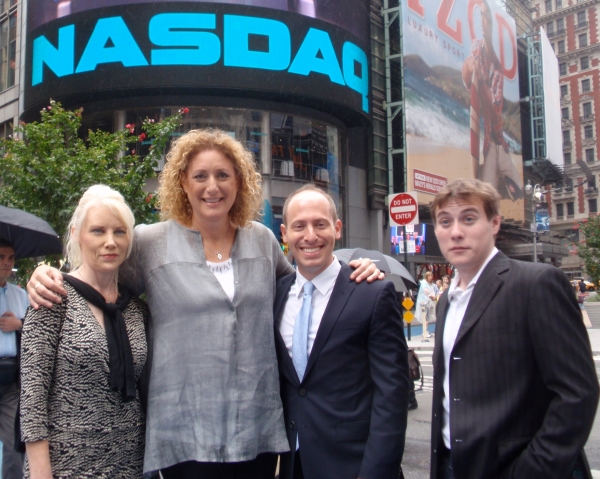 Photo Flash: Judy Gold Rings NASDAQ's Opening Bell! Image