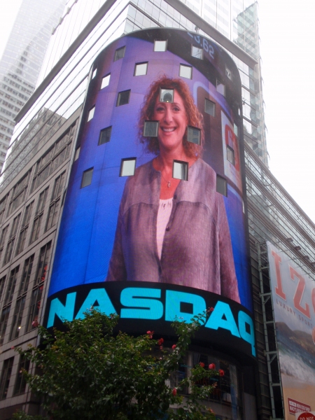 Photo Flash: Judy Gold Rings NASDAQ's Opening Bell! Image