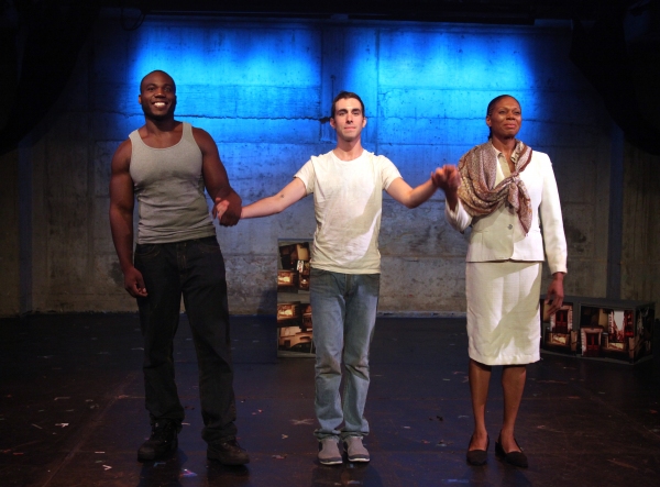 Photo Coverage: SAMMY GETS MUGGED First Look Exclusive! Image