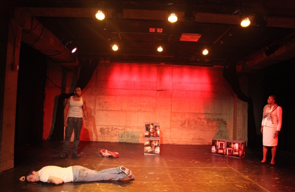 Photo Coverage: SAMMY GETS MUGGED First Look Exclusive! Image