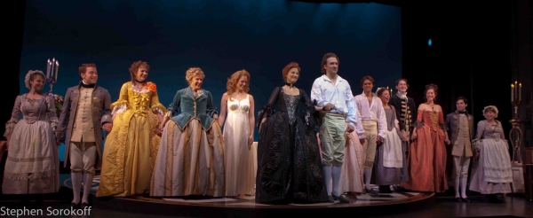 CURTAIN CALL Photo