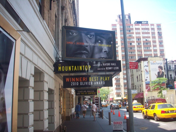 Photo Flash: THE MOUNTAINTOP Marquee Going Up! Image