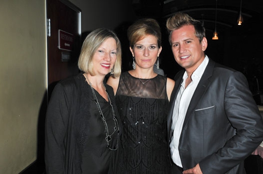 Photo Coverage: Ana Gasteyer Makes L.A. Debut with 'Elegant Songs' Image