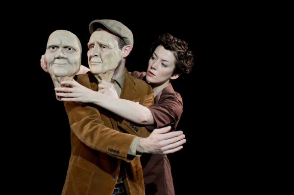 Photo Flash: TRANSLUNAR PARADISE Plays the Edinburgh Fringe Festival Image