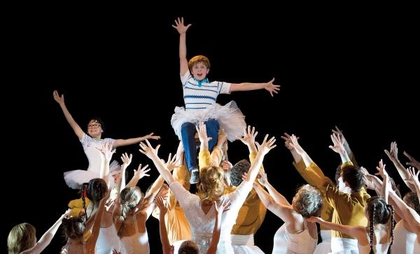 Adam Vesperman and the Cast of BILLY ELLIOT Photo