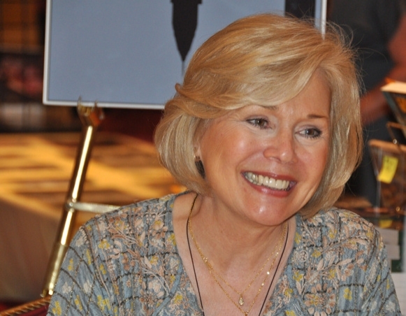 Photo Coverage: Dark Shadows 45th Anniversary Reunion in Brooklyn Image