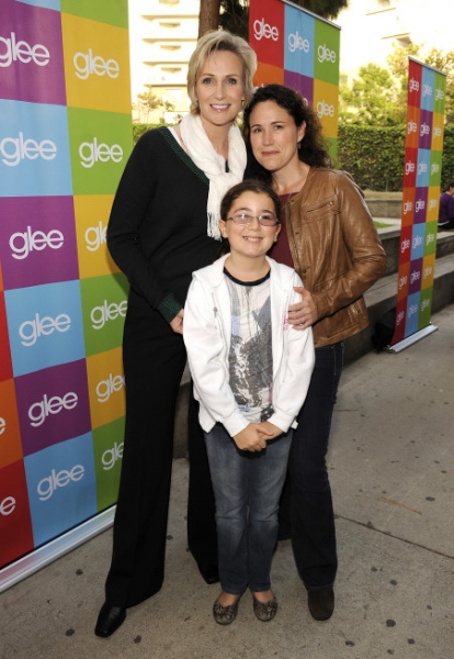 Photo Flash: GLEE Cast Attends Santa Monica Sing-A-Long Image