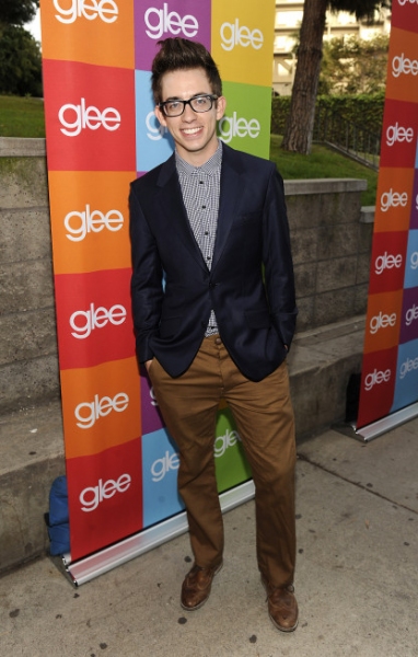 Photo Flash: GLEE Cast Attends Santa Monica Sing-A-Long Image