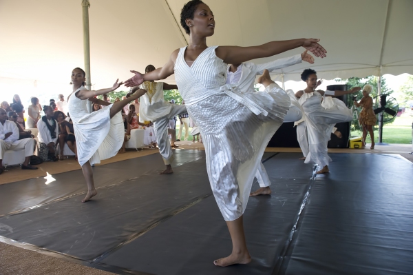 Photo Coverage: Evidence Dance Company Holds 8th Annual On Out Toes in the Hamptons Image