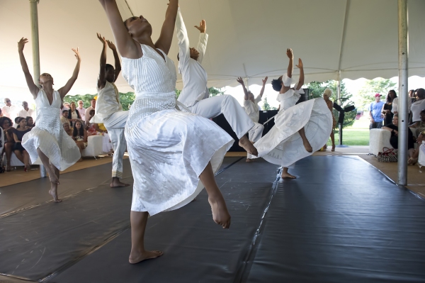 Photo Coverage: Evidence Dance Company Holds 8th Annual On Out Toes in the Hamptons 