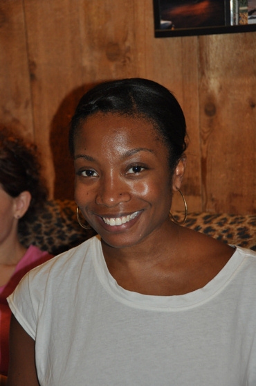 Photo Coverage: MARY POPPINS Records for 'Carols For A Cure' Image