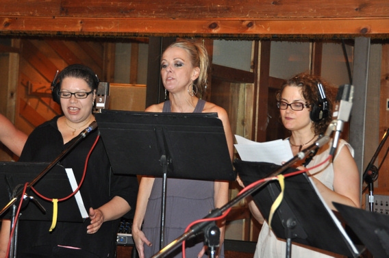 Photo Coverage: CATCH ME IF YOU CAN Sings For 'Carols For A Cure' Image